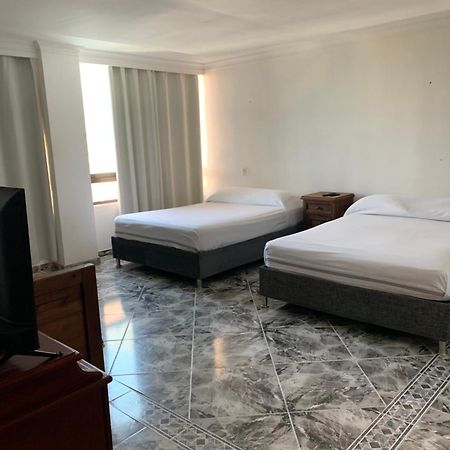 Hostal Casaluna San Andres מראה חיצוני תמונה