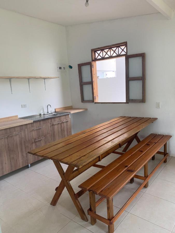 Hostal Casaluna San Andres מראה חיצוני תמונה