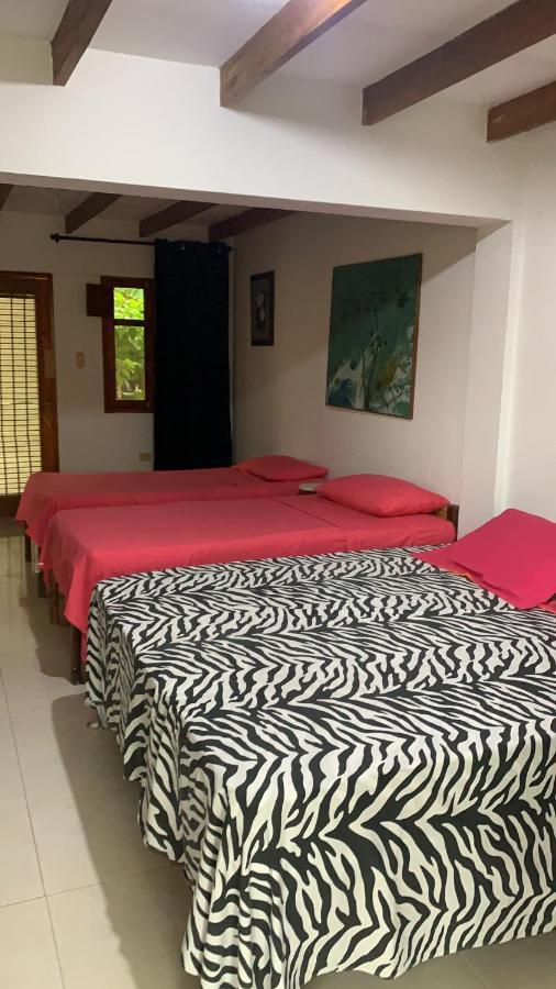 Hostal Casaluna San Andres מראה חיצוני תמונה