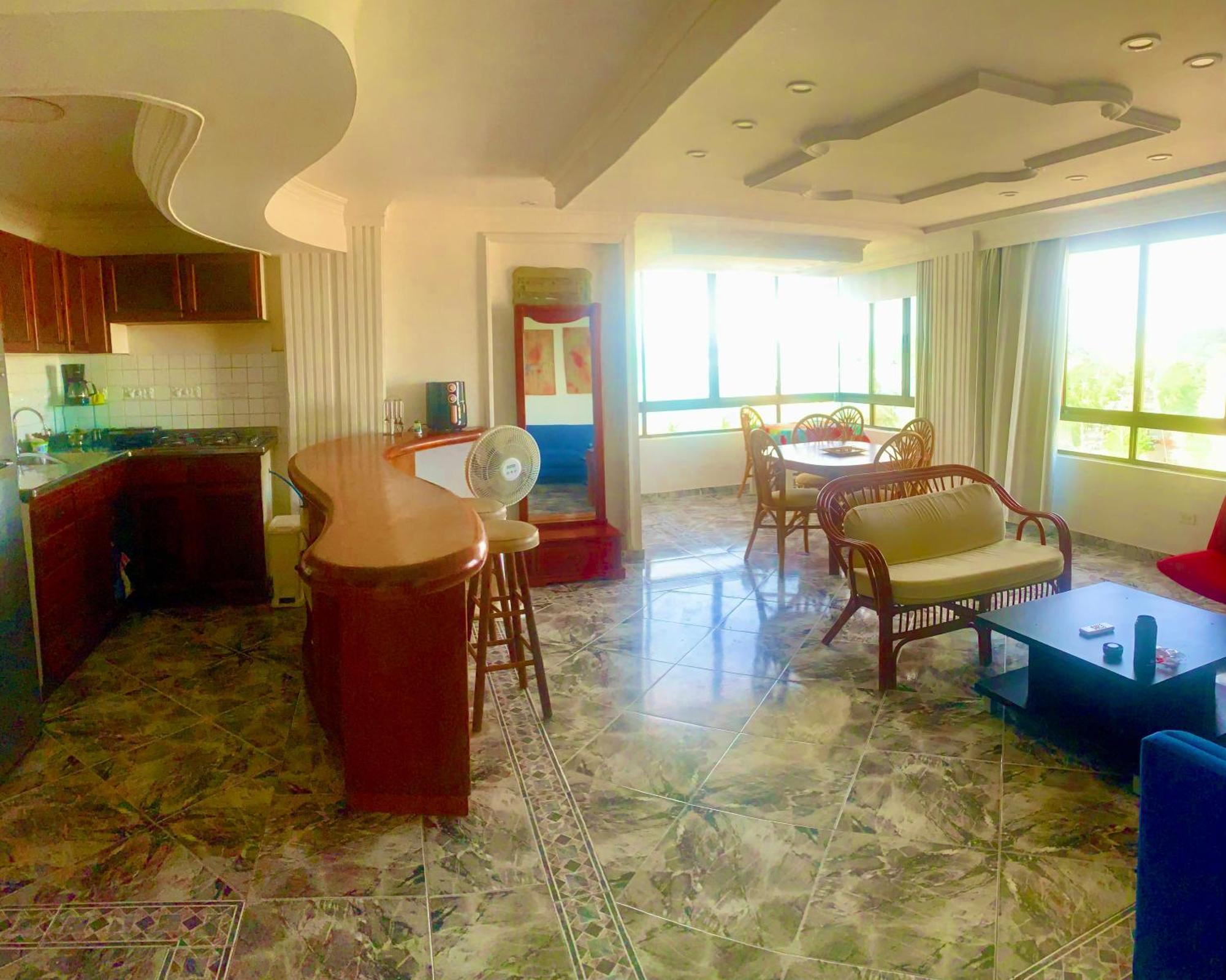 Hostal Casaluna San Andres מראה חיצוני תמונה