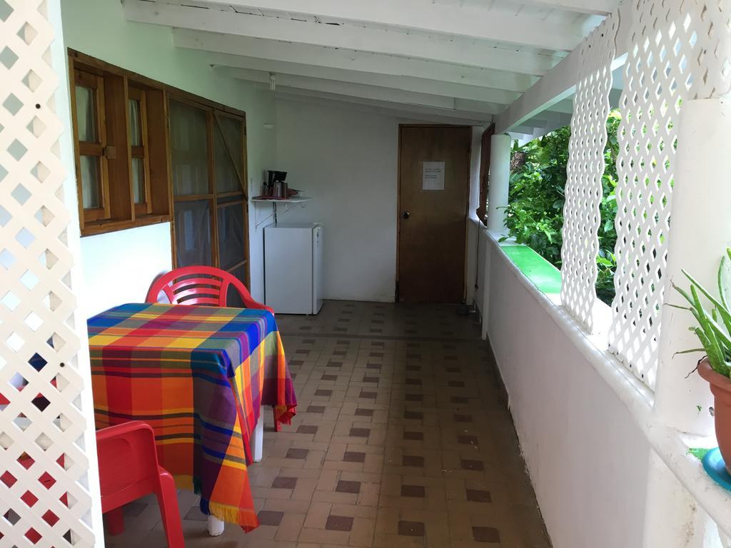 Hostal Casaluna San Andres מראה חיצוני תמונה