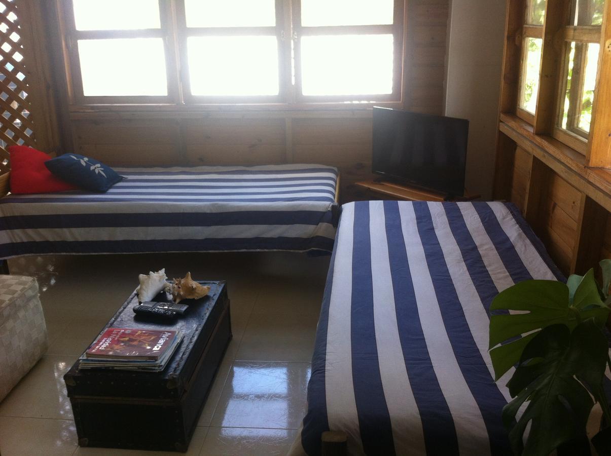 Hostal Casaluna San Andres מראה חיצוני תמונה